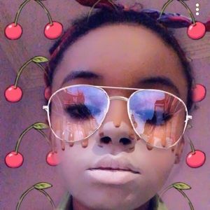 Meet your Posher, Mersaydes